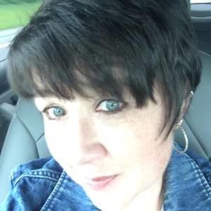 Meet your Posher, Diona